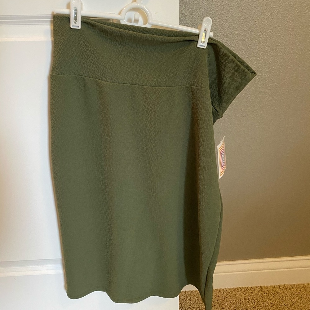NWT LulaRoe Cassie